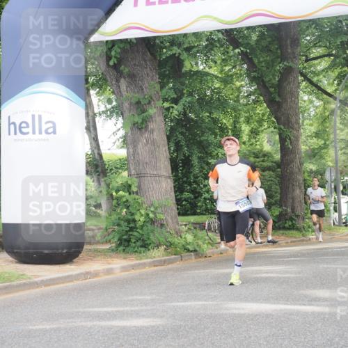 29.06.2025 - hella hamburg halbmarathon KatJ http://msf.ph/oto/8333755 29.06.2025 10:17:36 Zwischen KM18-KM19 1577 meine-sportfotos.de