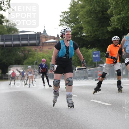 29.06.2025 - hella hamburg halbmarathon Jannik Wohlers http://msf.ph/oto/8333945 29.06.2025 09:01:43 Lombardsbrücke  meine-sportfotos.de