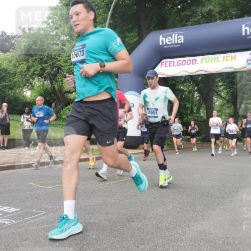 29.06.2025 - hella hamburg halbmarathon KatJ http://msf.ph/oto/8334012 29.06.2025 10:47:33 Zwischen KM18-KM19 1364, 1420, 1653, 2391, 3097, 4068, 4592, 6487, 6921, 7759, 8191 meine-sportfotos.de