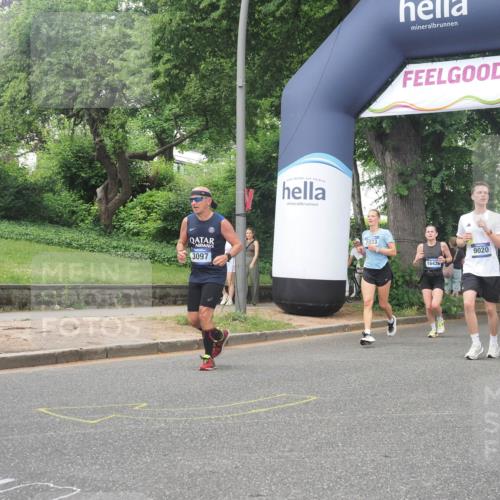 29.06.2025 - hella hamburg halbmarathon KatJ http://msf.ph/oto/8334095 29.06.2025 10:47:34 Zwischen KM18-KM19 1364, 1653, 2391, 3097, 4068, 4592, 6487, 6921, 7033, 7759, 8191 meine-sportfotos.de