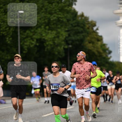 29.06.2025 - hella hamburg halbmarathon Dr. Thomas Lammeyer http://msf.ph/oto/8334191 29.06.2025 10:17:50 Kennedybrücke 1194, 1747, 1939, 2721, 2891, 2904, 4001, 4032, 4795, 4962, 5631, 5719, 6089, 6207, 7462, 7913, 8673, 9141, 9612, 9631, 9886, 10442, 10443 meine-sportfotos.de