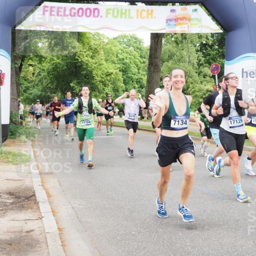 29.06.2025 - hella hamburg halbmarathon MichiJ http://msf.ph/oto/8334224 29.06.2025 10:38:41 Zwischen KM18-KM19 5018, 5399, 5820, 7134, 8205, 9057, 9093, 9476, 9739, 9793, 10215, 10603, 10891, 11124, 11791, 12367, 13403, 13707, 15480, 16716, 17129, 18006 meine-sportfotos.de