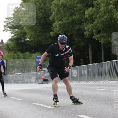 29.06.2025 - hella hamburg halbmarathon Jannik Wohlers http://msf.ph/oto/8334335 29.06.2025 09:01:46 Lombardsbrücke  meine-sportfotos.de