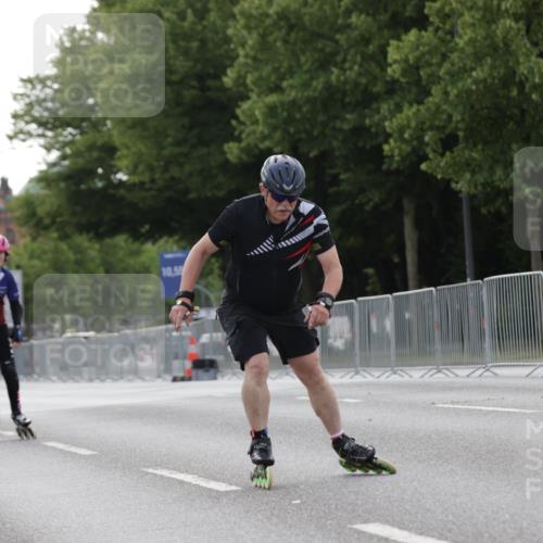 29.06.2025 - hella hamburg halbmarathon Jannik Wohlers http://msf.ph/oto/8334373 29.06.2025 09:01:46 Lombardsbrücke  meine-sportfotos.de