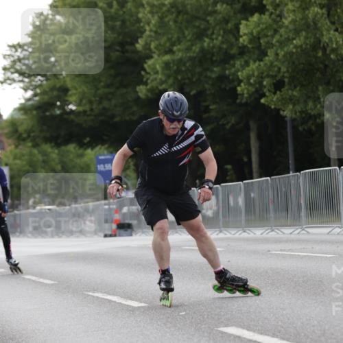 29.06.2025 - hella hamburg halbmarathon Jannik Wohlers http://msf.ph/oto/8334409 29.06.2025 09:01:46 Lombardsbrücke  meine-sportfotos.de