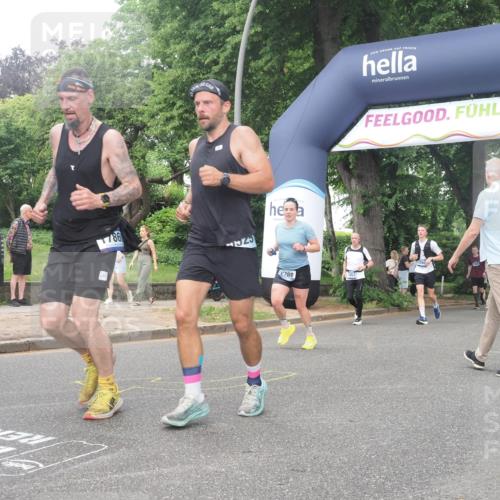 29.06.2025 - hella hamburg halbmarathon KatJ http://msf.ph/oto/8334479 29.06.2025 10:47:38 Zwischen KM18-KM19 1453, 1653, 2086, 3097, 4068, 6921, 7033 meine-sportfotos.de