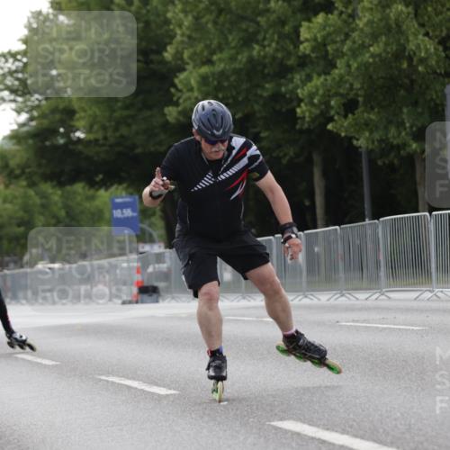 29.06.2025 - hella hamburg halbmarathon Jannik Wohlers http://msf.ph/oto/8334546 29.06.2025 09:01:46 Lombardsbrücke  meine-sportfotos.de