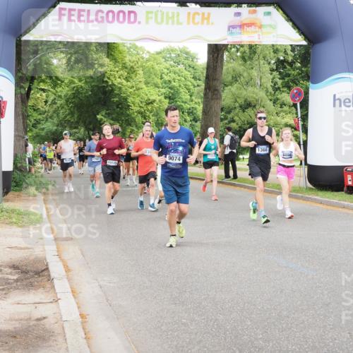 29.06.2025 - hella hamburg halbmarathon MichiJ http://msf.ph/oto/8334551 29.06.2025 10:38:45 Zwischen KM18-KM19 1366, 7134, 7369, 8856, 9074, 9093, 9476, 9739, 10115, 10215, 10603, 10891, 11124, 11791, 12367, 13707, 16591, 17129, 18006 meine-sportfotos.de
