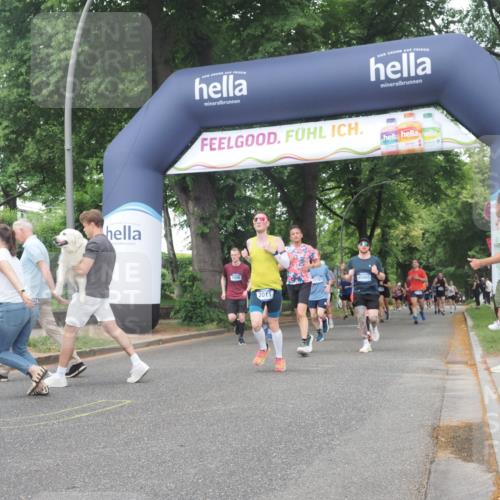 29.06.2025 - hella hamburg halbmarathon KatJ http://msf.ph/oto/8334559 29.06.2025 10:47:41 Zwischen KM18-KM19 1006, 1414, 1453, 2011, 2086, 3097, 6921, 7033 meine-sportfotos.de