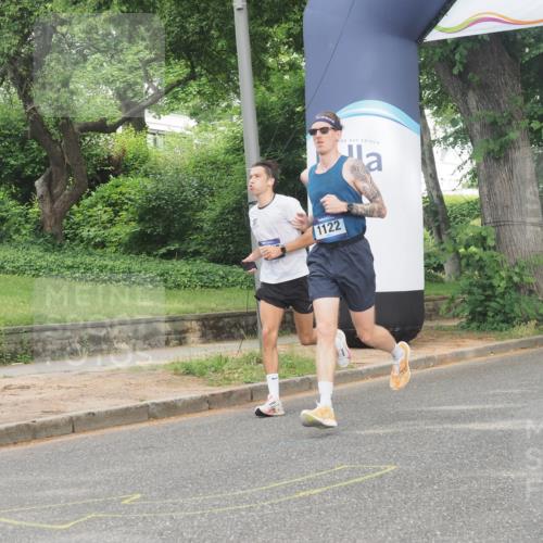 29.06.2025 - hella hamburg halbmarathon KatJ http://msf.ph/oto/8334565 29.06.2025 10:17:42 Zwischen KM18-KM19 1122, 2604 meine-sportfotos.de