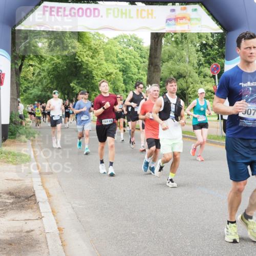 29.06.2025 - hella hamburg halbmarathon MichiJ http://msf.ph/oto/8334696 29.06.2025 10:38:46 Zwischen KM18-KM19 1366, 7134, 7369, 8371, 8856, 9074, 9093, 9476, 9739, 10115, 10215, 10603, 11124, 11214, 11791, 13707, 16591, 17129, 18006 meine-sportfotos.de