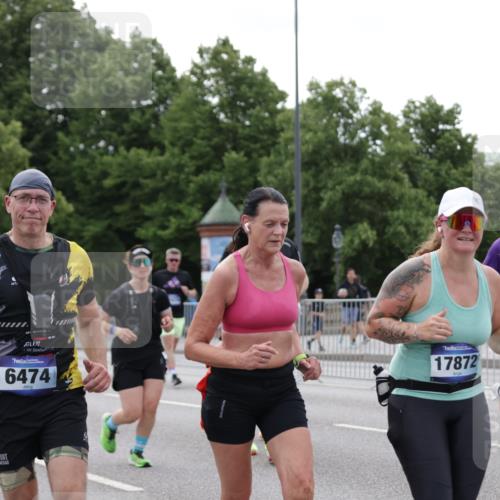29.06.2025 - hella hamburg halbmarathon Jannik Wohlers http://msf.ph/oto/8334748 29.06.2025 10:40:45 Lombardsbrücke 1317, 1731, 2229, 2805, 4234, 4412, 4638, 5086, 5225, 5549, 6088, 6474, 6842, 7661, 7821, 7829, 8293, 8385, 8751, 8769, 8878, 8992, 9962, 10269, 10407, 10644, 10835, 11759, 11851, 13168, 13778, 13848, 14253, 14553, 14776, 15076, 15953, 16454, 16802, 16846, 16981, 17233, 17234, 17872, 17879, 18142, 18494, 18580, 18844, 18888 meine-sportfotos.de