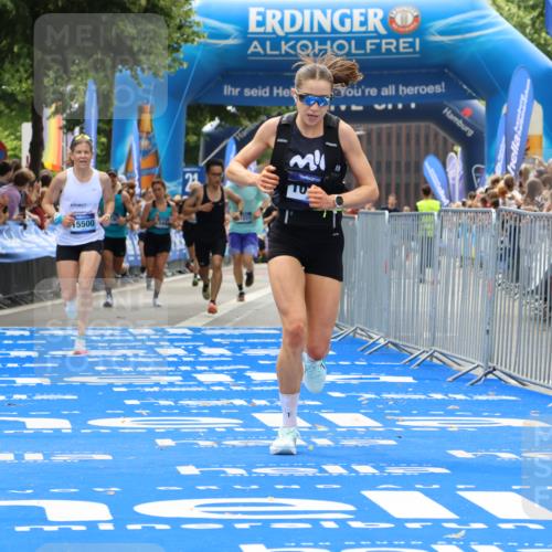 29.06.2025 - hella hamburg halbmarathon Strokosch-Dieckow http://msf.ph/oto/8334880 29.06.2025 10:33:51 Ziel 1743, 2228, 2243, 2746, 4246, 5193, 9519, 10865, 13771, 14310, 14466, 15500, 16243 meine-sportfotos.de