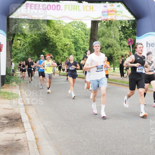 29.06.2025 - hella hamburg halbmarathon MichiJ http://msf.ph/oto/8335029 29.06.2025 10:38:54 Zwischen KM18-KM19 2955, 3258, 4140, 4297, 4404, 8371, 8413, 8508, 8930, 11214, 11459, 11512, 13808, 17033, 17962, 17978, 17997, 18413, 18475 meine-sportfotos.de