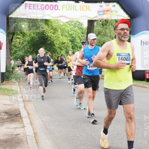 29.06.2025 - hella hamburg halbmarathon MichiJ http://msf.ph/oto/8335324 29.06.2025 10:38:57 Zwischen KM18-KM19 1335, 2955, 3258, 4297, 4404, 5102, 8413, 8508, 10667, 11459, 11512, 12778, 13808, 16003, 16179, 17033, 17978, 18413, 18475 meine-sportfotos.de