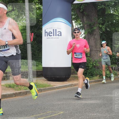 29.06.2025 - hella hamburg halbmarathon KatJ http://msf.ph/oto/8335362 29.06.2025 10:17:53 Zwischen KM18-KM19 4678, 5367, 7651, 8731 meine-sportfotos.de