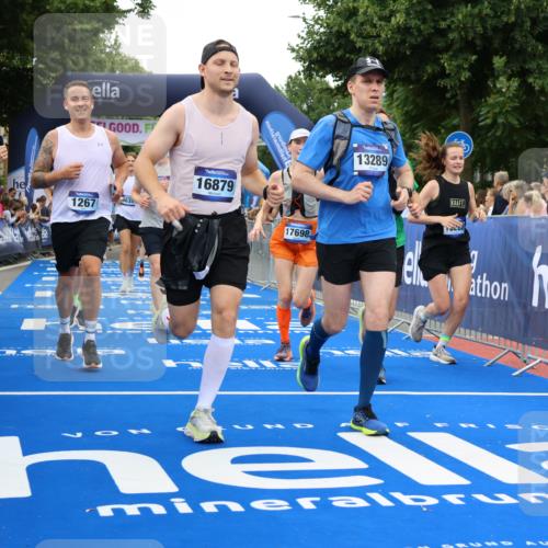 29.06.2025 - hella hamburg halbmarathon Strokosch-Dieckow http://msf.ph/oto/8335402 29.06.2025 10:54:20 Ziel 1267, 1442, 3103, 3177, 3426, 3861, 4635, 4868, 6082, 6084, 6511, 6512, 7129, 7274, 8223, 8772, 11009, 11430, 12321, 12362, 13033, 13289, 13803, 15946, 16327, 16527, 16574, 16750, 16879, 17087, 17698, 18268, 19067 meine-sportfotos.de