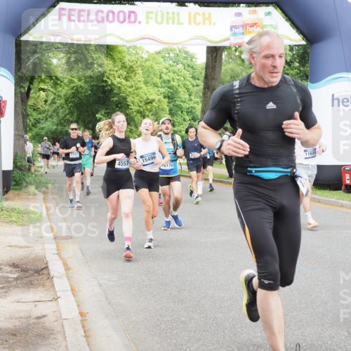 29.06.2025 - hella hamburg halbmarathon MichiJ http://msf.ph/oto/8335516 29.06.2025 10:38:59 Zwischen KM18-KM19 1335, 2955, 3258, 4297, 4404, 4557, 5102, 8413, 8508, 10667, 11459, 11625, 12778, 13808, 14994, 15001, 16003, 16179, 17978, 18413 meine-sportfotos.de