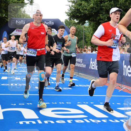 29.06.2025 - hella hamburg halbmarathon Strokosch-Dieckow http://msf.ph/oto/8335563 29.06.2025 10:54:17 Ziel 1267, 1442, 3103, 3177, 3426, 3861, 3898, 4635, 6082, 6084, 6443, 6511, 6512, 7274, 8223, 8772, 11430, 12213, 12362, 13033, 13289, 13803, 15169, 15524, 15946, 16327, 16527, 16574, 16750, 16780, 16879, 17087, 17698, 18268 meine-sportfotos.de