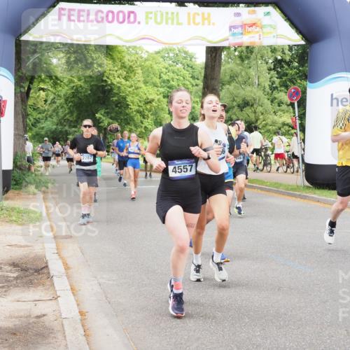29.06.2025 - hella hamburg halbmarathon MichiJ http://msf.ph/oto/8335614 29.06.2025 10:39:00 Zwischen KM18-KM19 1335, 2955, 4404, 4557, 5102, 8413, 8508, 9214, 10667, 11459, 11625, 12778, 13808, 14122, 14994, 15001, 15496, 16003, 16179, 17978, 18413 meine-sportfotos.de