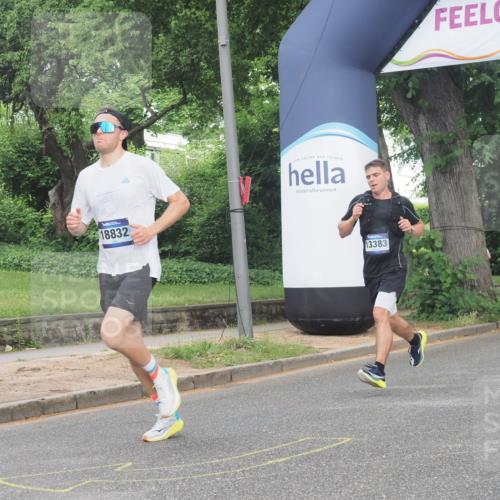 29.06.2025 - hella hamburg halbmarathon KatJ http://msf.ph/oto/8335680 29.06.2025 10:17:56 Zwischen KM18-KM19 5367, 8731 meine-sportfotos.de