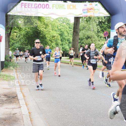 29.06.2025 - hella hamburg halbmarathon MichiJ http://msf.ph/oto/8335713 29.06.2025 10:39:01 Zwischen KM18-KM19 1335, 2287, 2946, 2955, 4557, 5102, 8413, 8508, 9214, 9656, 10667, 11459, 11625, 12224, 12778, 12949, 13808, 14122, 14994, 15001, 15496, 16003, 16179, 17131, 17978, 18413 meine-sportfotos.de