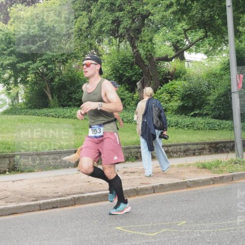 29.06.2025 - hella hamburg halbmarathon KatJ http://msf.ph/oto/8336049 29.06.2025 10:18:05 Zwischen KM18-KM19 1953 meine-sportfotos.de