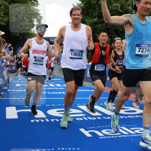 29.06.2025 - hella hamburg halbmarathon Strokosch-Dieckow http://msf.ph/oto/8336225 29.06.2025 10:54:15 Ziel 1267, 1442, 3103, 3177, 3861, 3898, 5638, 6082, 6084, 6443, 6511, 6512, 7274, 8223, 8390, 8772, 9791, 11430, 12213, 13033, 13289, 13794, 13803, 15169, 15524, 15946, 16527, 16574, 16750, 16780, 16879, 17087, 17698, 18268 meine-sportfotos.de