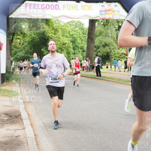 29.06.2025 - hella hamburg halbmarathon MichiJ http://msf.ph/oto/8336331 29.06.2025 10:39:11 Zwischen KM18-KM19 2397, 2636, 2818, 4967, 6286, 8977, 14561, 15126, 15829, 17530, 17815, 18869 meine-sportfotos.de
