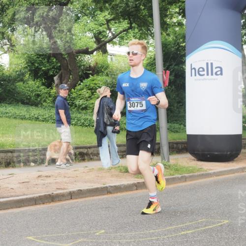 29.06.2025 - hella hamburg halbmarathon KatJ http://msf.ph/oto/8336397 29.06.2025 10:18:08 Zwischen KM18-KM19 1953, 3075 meine-sportfotos.de