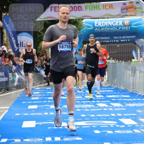 29.06.2025 - hella hamburg halbmarathon Strokosch-Dieckow http://msf.ph/oto/8336515 29.06.2025 10:33:42 Ziel 1053, 1396, 1743, 2228, 2243, 2746, 2836, 4246, 5193, 12595, 13771, 14310, 14466, 14975, 16243, 16755, 17191 meine-sportfotos.de