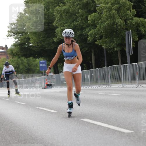 29.06.2025 - hella hamburg halbmarathon Jannik Wohlers http://msf.ph/oto/8336530 29.06.2025 09:01:51 Lombardsbrücke  meine-sportfotos.de