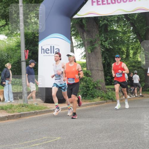 29.06.2025 - hella hamburg halbmarathon KatJ http://msf.ph/oto/8336775 29.06.2025 10:18:19 Zwischen KM18-KM19  meine-sportfotos.de