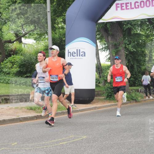 29.06.2025 - hella hamburg halbmarathon KatJ http://msf.ph/oto/8336939 29.06.2025 10:18:20 Zwischen KM18-KM19  meine-sportfotos.de