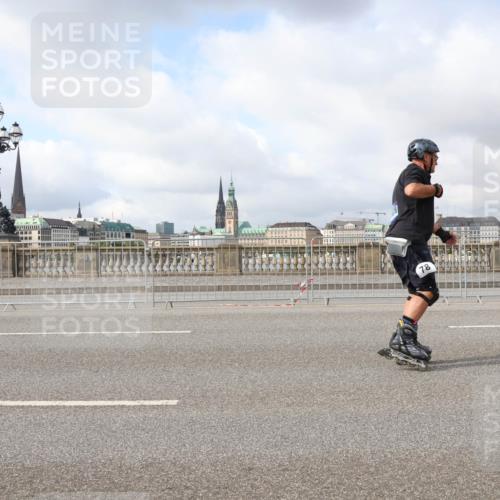 29.06.2025 - hella hamburg halbmarathon Lena Gebhardt http://msf.ph/oto/8337095 29.06.2025 09:09:02 Lombardsbrücke 78 meine-sportfotos.de