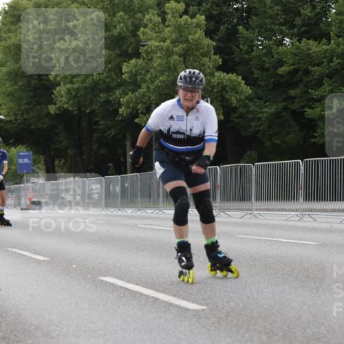 29.06.2025 - hella hamburg halbmarathon Jannik Wohlers http://msf.ph/oto/8337124 29.06.2025 09:01:55 Lombardsbrücke  meine-sportfotos.de
