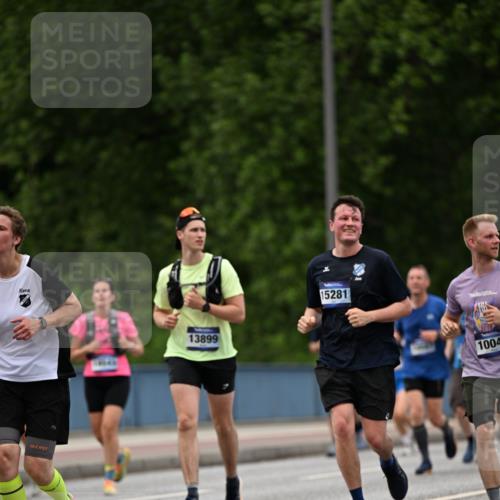 29.06.2025 - hella hamburg halbmarathon Dr. Thomas Lammeyer http://msf.ph/oto/8337336 29.06.2025 10:40:08 Kennedybrücke 1036, 1336, 1717, 2352, 2412, 2588, 2827, 3741, 4413, 5012, 5240, 5531, 6021, 6381, 6845, 6896, 7111, 7275, 7927, 8356, 8947, 9470, 10047, 10119, 10567, 11010, 11187, 11198, 11233 meine-sportfotos.de