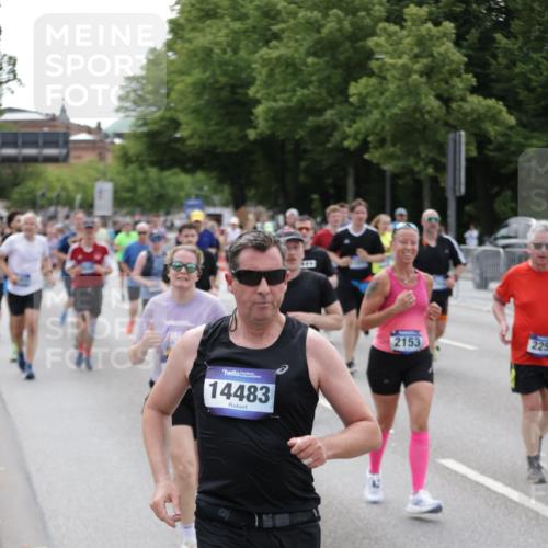 29.06.2025 - hella hamburg halbmarathon Jannik Wohlers http://msf.ph/oto/8337352 29.06.2025 10:41:11 Lombardsbrücke 1314, 1509, 1536, 1542, 1623, 2153, 2258, 3344, 3623, 4415, 4541, 4610, 4787, 5942, 6450, 6793, 6894, 7022, 7023, 7968, 8004, 8162, 8163, 8848, 9588, 10348, 10483, 11011, 11098, 11166, 11209, 11255, 11371, 11437, 11438, 11482, 12185, 12233, 12419, 12481, 13018, 13444, 13622, 13877, 14037, 14483, 14608, 14725, 15039, 15224, 15669, 15685, 16021, 16364, 16550, 16568, 17158, 17636, 17684, 18814, 18861, 18900, 18990, 19037, 19057, 19064 meine-sportfotos.de