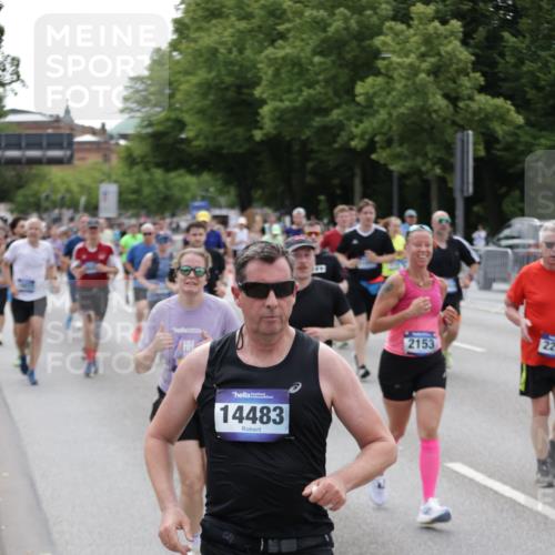 29.06.2025 - hella hamburg halbmarathon Jannik Wohlers http://msf.ph/oto/8337370 29.06.2025 10:41:11 Lombardsbrücke 1314, 1509, 1536, 1542, 1623, 2153, 2258, 3344, 3623, 4415, 4541, 4610, 4787, 5942, 6450, 6793, 6894, 7022, 7023, 7968, 8004, 8162, 8163, 8848, 9588, 10348, 10483, 11011, 11098, 11166, 11209, 11255, 11371, 11437, 11438, 11482, 12185, 12233, 12419, 12481, 13018, 13444, 13622, 13877, 14037, 14483, 14608, 14725, 15039, 15224, 15669, 15685, 16021, 16364, 16550, 16568, 17158, 17636, 17684, 18814, 18861, 18900, 18990, 19037, 19057, 19064 meine-sportfotos.de