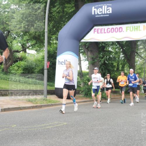 29.06.2025 - hella hamburg halbmarathon KatJ http://msf.ph/oto/8337381 29.06.2025 10:47:58 Zwischen KM18-KM19 3400, 3740, 5602, 5603, 5708, 6580, 7006, 7757, 8154 meine-sportfotos.de