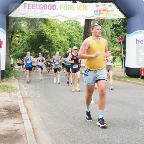 29.06.2025 - hella hamburg halbmarathon MichiJ http://msf.ph/oto/8337722 29.06.2025 10:39:23 Zwischen KM18-KM19 3426, 4635, 5116, 5607, 6776, 7409, 9082, 9876, 10811, 12580, 14865, 16929, 18801 meine-sportfotos.de