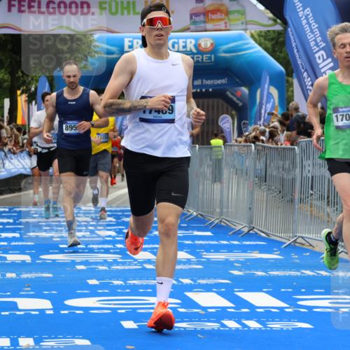 29.06.2025 - hella hamburg halbmarathon Strokosch-Dieckow http://msf.ph/oto/8337859 29.06.2025 10:33:23 Ziel 1959, 4602, 4679, 7723, 8956, 15326, 16881, 16931, 17056, 17489, 18731 meine-sportfotos.de