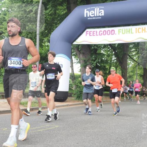 29.06.2025 - hella hamburg halbmarathon KatJ http://msf.ph/oto/8337989 29.06.2025 10:48:03 Zwischen KM18-KM19 3400, 6708, 7049 meine-sportfotos.de