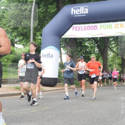 29.06.2025 - hella hamburg halbmarathon KatJ http://msf.ph/oto/8338059 29.06.2025 10:48:03 Zwischen KM18-KM19 3400, 6708, 7049 meine-sportfotos.de