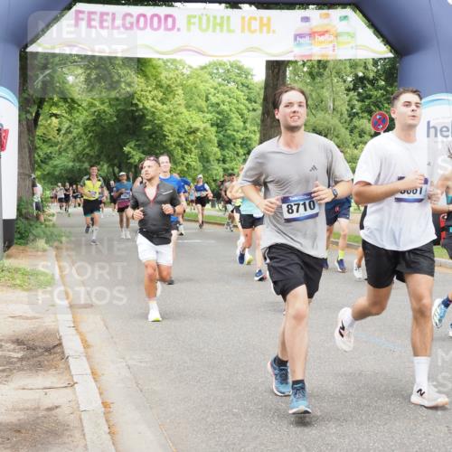 29.06.2025 - hella hamburg halbmarathon MichiJ http://msf.ph/oto/8338366 29.06.2025 10:39:30 Zwischen KM18-KM19 2396, 3426, 4558, 4635, 4814, 4839, 5032, 5116, 5607, 6562, 7724, 8661, 8710, 8720, 9082, 10529, 10811, 14300, 15831, 18820, 19208 meine-sportfotos.de
