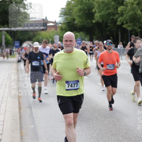 29.06.2025 - hella hamburg halbmarathon Jannik Wohlers http://msf.ph/oto/8338573 29.06.2025 10:41:26 Lombardsbrücke 1509, 1648, 1712, 3459, 3460, 4541, 4787, 5432, 6137, 6320, 6430, 6436, 6450, 6618, 6846, 7477, 7955, 7968, 8004, 8162, 8163, 8300, 8301, 8443, 8897, 8908, 9467, 9588, 10623, 11017, 11024, 11098, 11255, 11617, 11659, 11943, 12185, 12214, 12233, 12715, 12801, 12802, 13772, 14005, 14043, 14872, 14929, 14938, 15842, 15863, 16364, 16568, 17158, 17541, 18861, 18940, 18990, 19037, 19057, 19064 meine-sportfotos.de