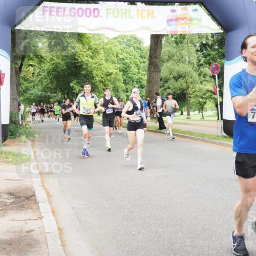29.06.2025 - hella hamburg halbmarathon MichiJ http://msf.ph/oto/8338615 29.06.2025 10:39:32 Zwischen KM18-KM19 2364, 2396, 4558, 4814, 4839, 5032, 5482, 6562, 6657, 7178, 7724, 7732, 8661, 8710, 8720, 10529, 13792, 14300, 15831, 18249, 18820, 19208 meine-sportfotos.de