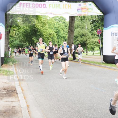 29.06.2025 - hella hamburg halbmarathon MichiJ http://msf.ph/oto/8338632 29.06.2025 10:39:32 Zwischen KM18-KM19 2364, 2396, 4558, 4814, 4839, 5032, 5482, 6562, 6657, 7178, 7724, 7732, 8661, 8710, 8720, 10529, 13792, 14300, 15831, 18249, 18820, 19208 meine-sportfotos.de