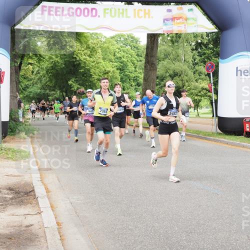 29.06.2025 - hella hamburg halbmarathon MichiJ http://msf.ph/oto/8338652 29.06.2025 10:39:33 Zwischen KM18-KM19 2364, 2396, 4814, 4839, 5032, 5482, 6562, 6657, 7178, 7724, 7732, 8172, 8661, 8710, 8720, 10529, 13792, 14300, 15831, 17710, 18249, 18820 meine-sportfotos.de