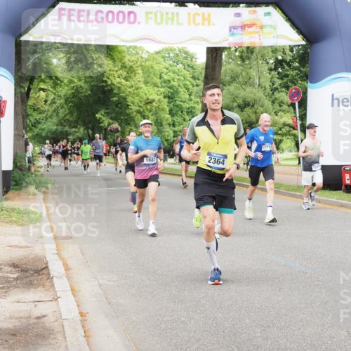 29.06.2025 - hella hamburg halbmarathon MichiJ http://msf.ph/oto/8338757 29.06.2025 10:39:34 Zwischen KM18-KM19 2364, 4121, 4814, 4839, 5032, 5482, 6562, 6657, 7178, 7724, 7732, 8172, 8661, 8710, 8720, 10529, 12413, 13792, 14300, 15831, 17710, 18249, 18820 meine-sportfotos.de